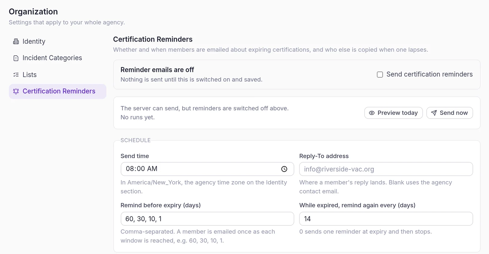 Certification reminder settings: send time, reminder days and an escalation rule copying the chief and training officer